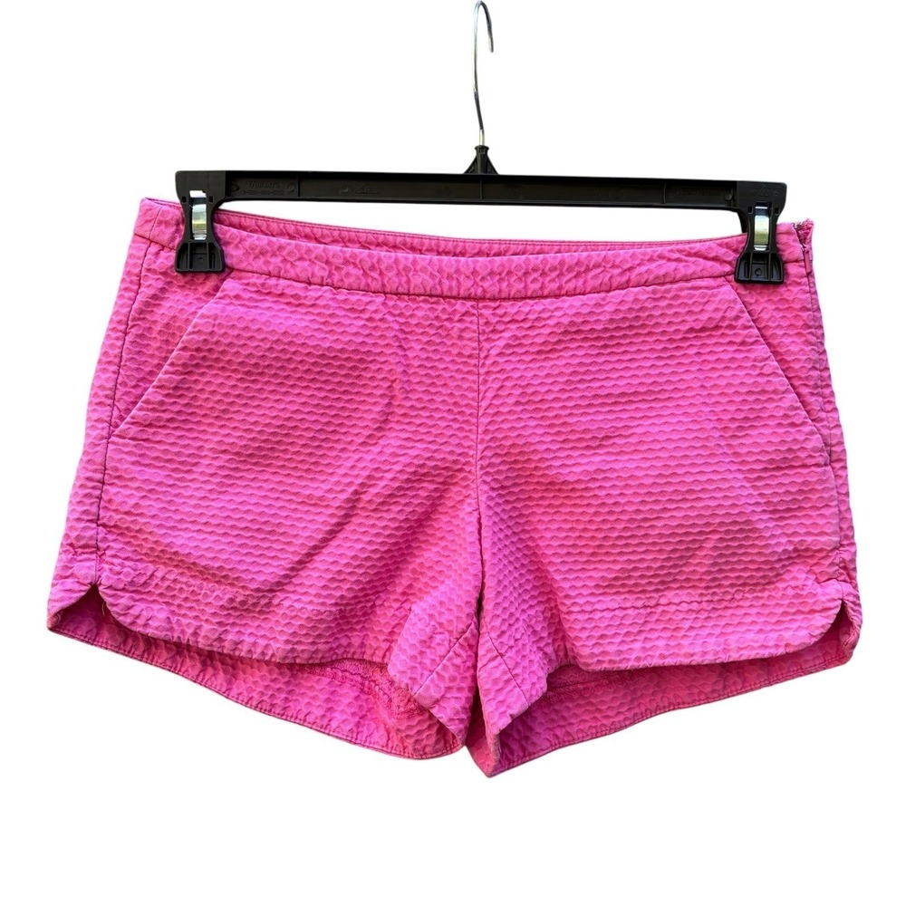 Lilly Pulitzer Womens 2 Chino Shorts Pink Seersucker Textured Scallop Preppy